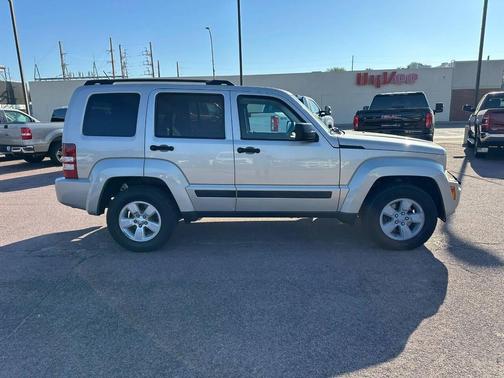 2009 Jeep Liberty Sport
