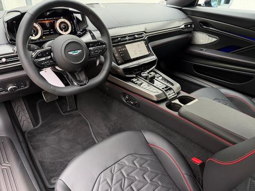 2026 Aston Martin Vanquish Volante