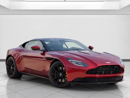 2020 Aston Martin DB11 AMR