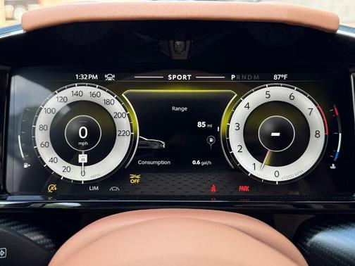 2026 Aston Martin Vantage Base