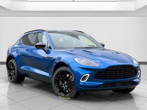 2022 Aston Martin DBX Base