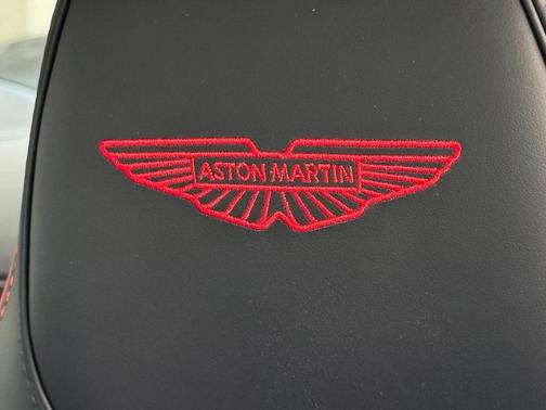 2025 Aston Martin Vanquish Base