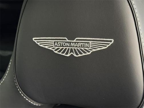 2025 Aston Martin DBX 707