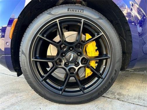 2022 Aston Martin DBX Base