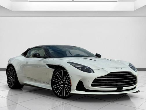 2024 Aston Martin DB12 Base