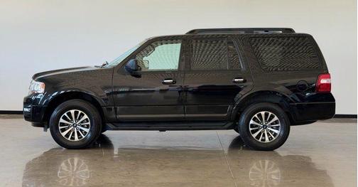 Black 2017 Ford Expedition XLT