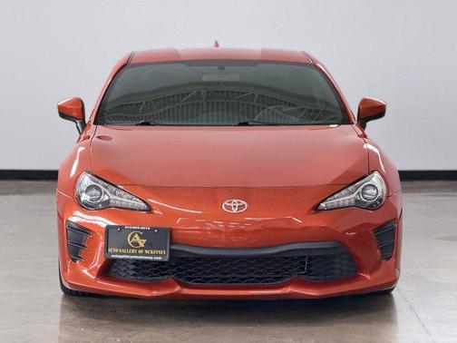 Red 2017 Toyota 86 Base