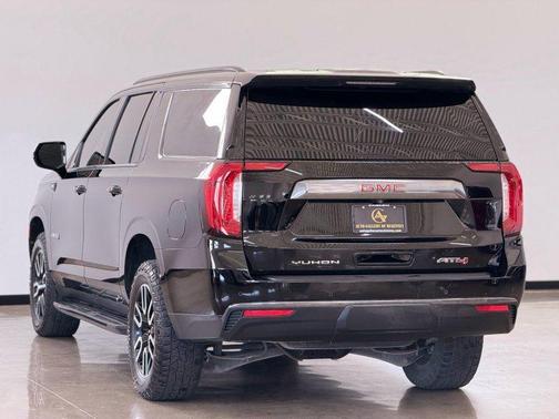Black 2022 GMC Yukon XL AT4