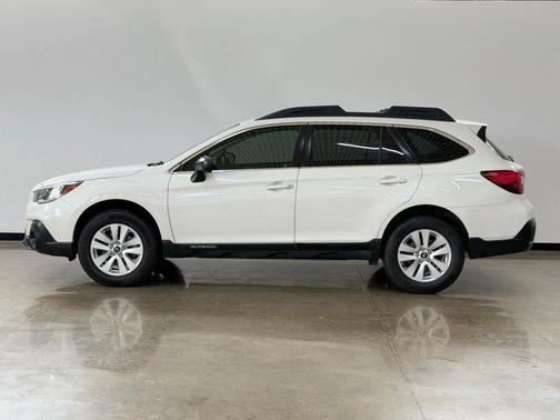 2019 Subaru Outback 2.5i