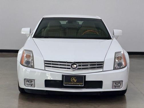 White 2008 Cadillac XLR CLEAN CARFAX LUXURIOUS INTERIOR POWERFUL NORTHSTAR