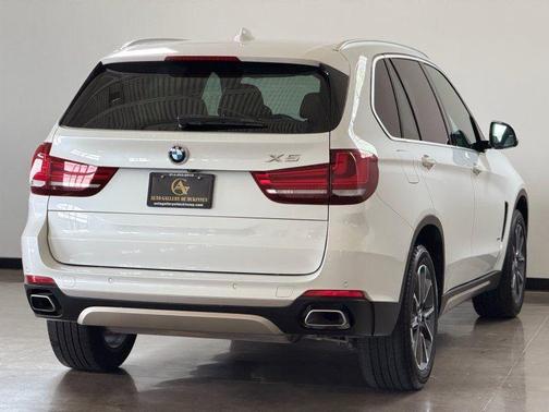 White 2018 BMW X5 sDrive35i