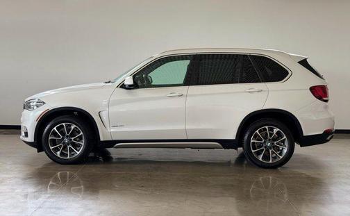 White 2018 BMW X5 sDrive35i