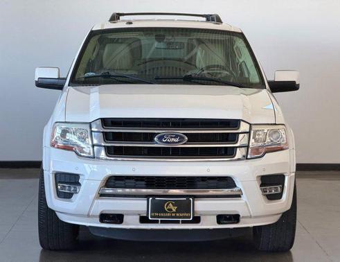 White 2015 Ford Expedition Limited