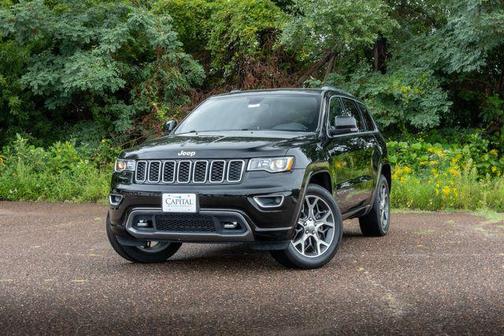 2018 Jeep Grand Cherokee Sterling Edition