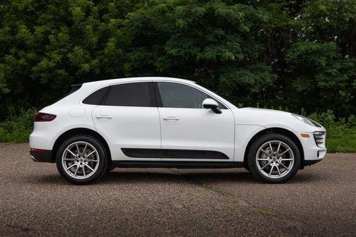 2016 Porsche Macan S
