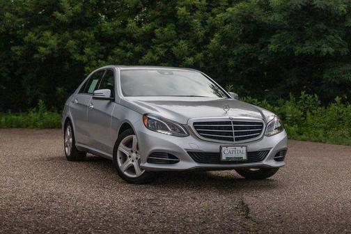 2014 Mercedes-Benz E-Class E 350 Luxury w/ Lane Keep Assist & Keyless Go