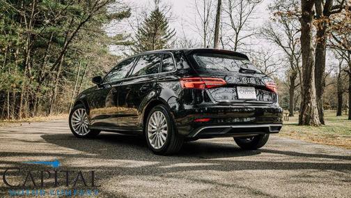 2017 Audi A3 e-tron 1.4T Tech Premium Plus