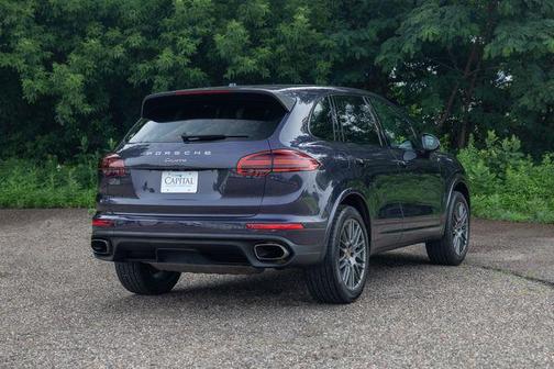 2018 Porsche Cayenne Platinum Edition