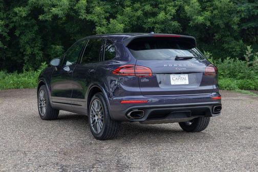 2018 Porsche Cayenne Platinum Edition