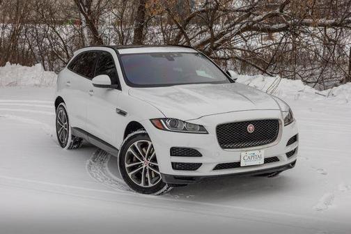 2017 Jaguar F-PACE 35t Premium