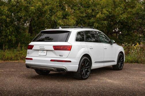 2017 Audi Q7 3.0T Premium
