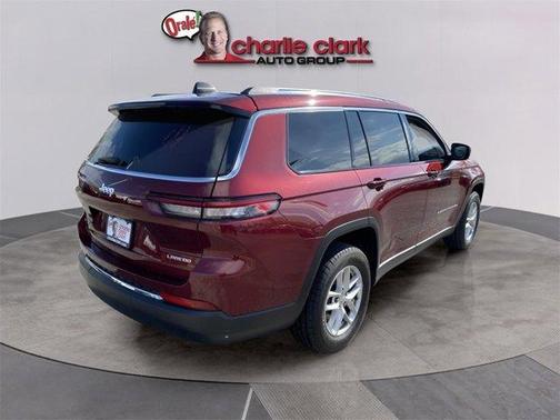 2022 Jeep Grand Cherokee L Laredo