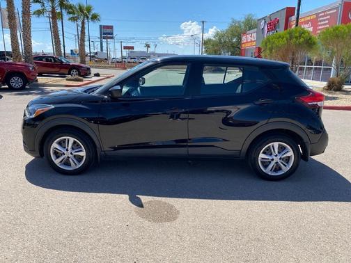2020 Nissan Kicks S