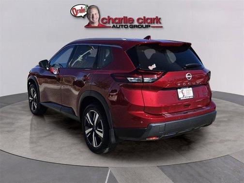2025 Nissan Rogue SL