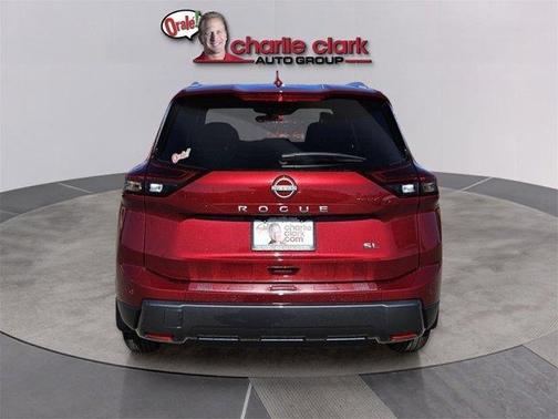 2025 Nissan Rogue SL