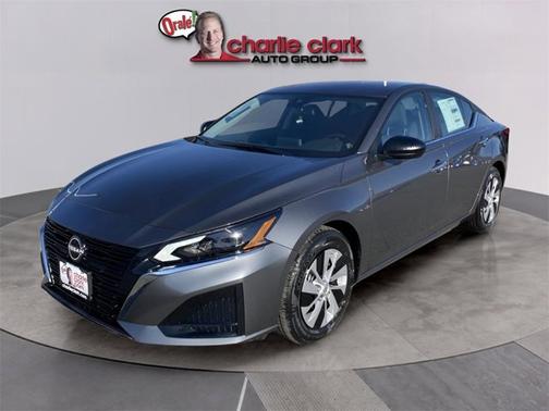 2025 Nissan Altima S