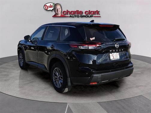 2025 Nissan Rogue S