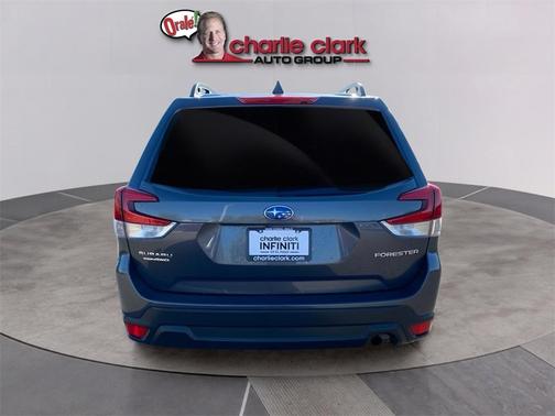 2023 Subaru Forester 