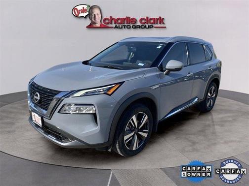 2022 Nissan Rogue SL