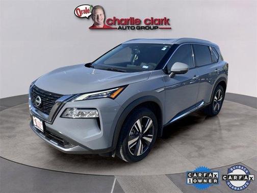 2022 Nissan Rogue SL