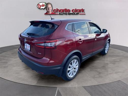 2022 Nissan Rogue Sport S