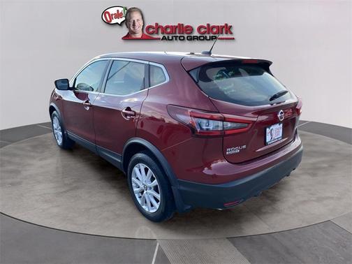 2022 Nissan Rogue Sport S