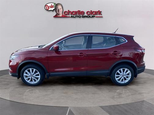 2022 Nissan Rogue Sport S