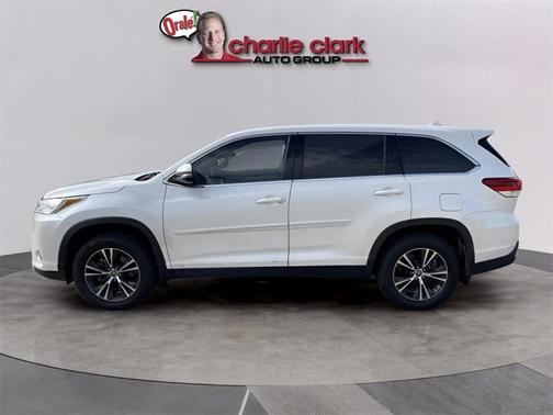 2019 Toyota Highlander LE Plus