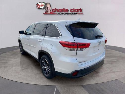 2019 Toyota Highlander LE Plus