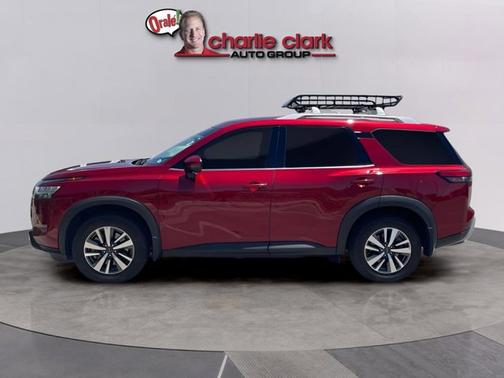 Scarlet Ember 2024 Nissan Pathfinder SL