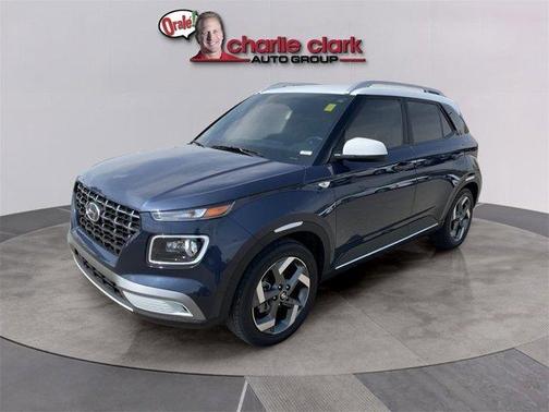 2022 Hyundai VENUE Limited