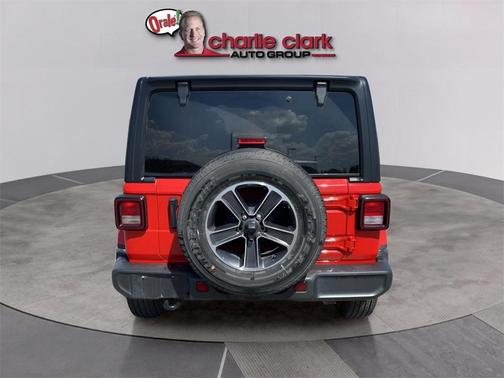 2023 Jeep Wrangler Sahara