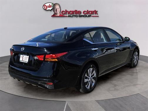 2025 Nissan Altima S