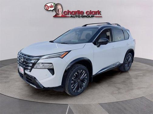 2025 Nissan Rogue Platinum