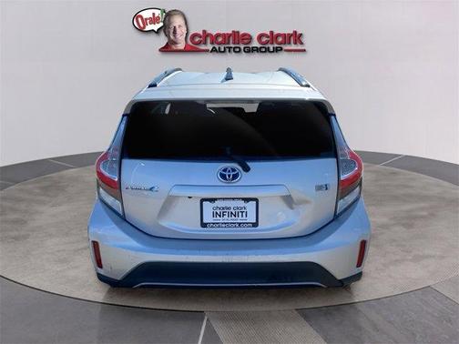 2019 Toyota Prius c L