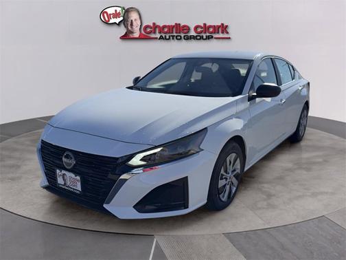 2025 Nissan Altima S