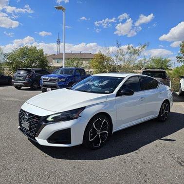 2023 Nissan Altima 2.5 SR