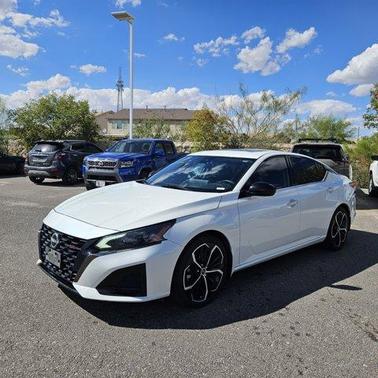 2023 Nissan Altima 2.5 SR