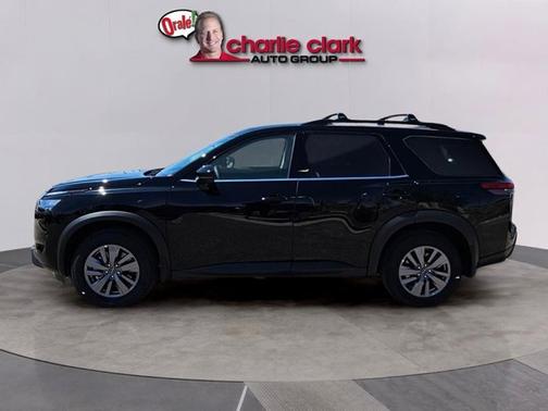 Black 2025 Nissan Pathfinder SV