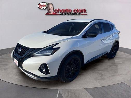 2022 Nissan Murano SV